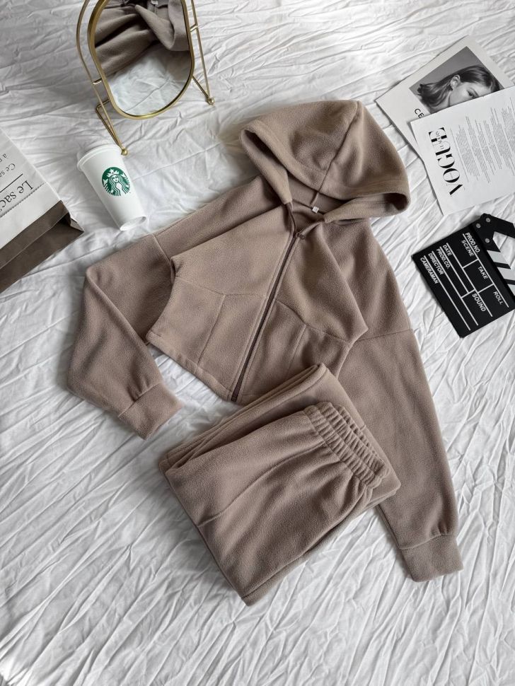 Костюм Розмір: 42-44, 46-48 S3102