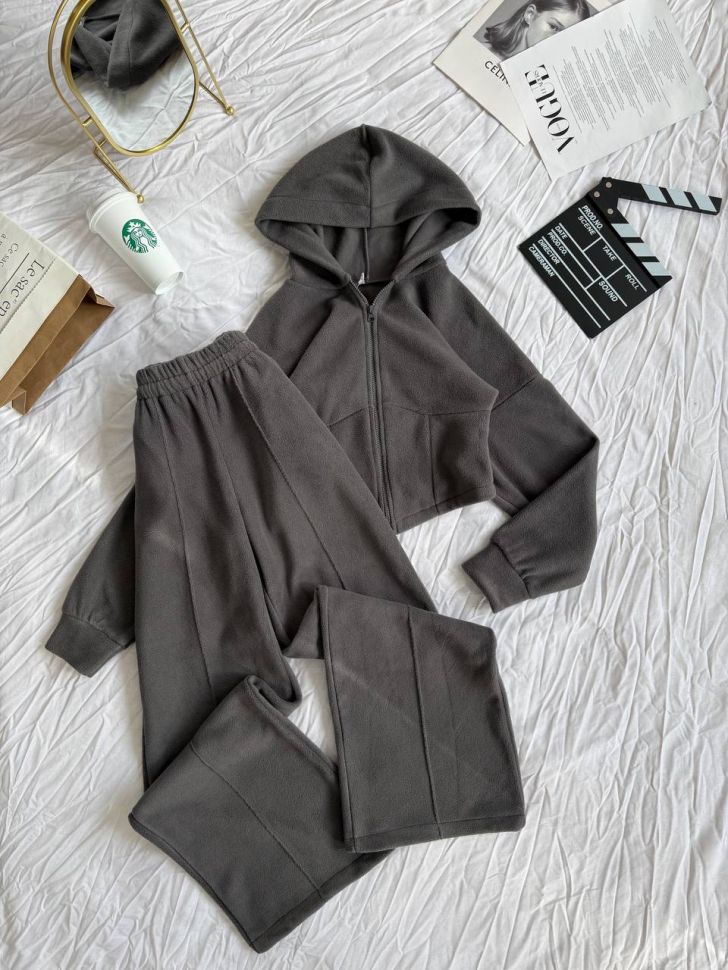 Костюм Розмір: 42-44, 46-48 S3102