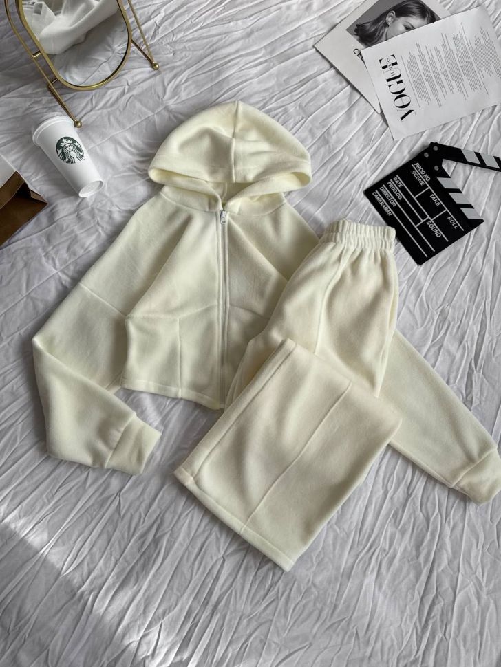 Костюм Розмір: 42-44, 46-48 S3102