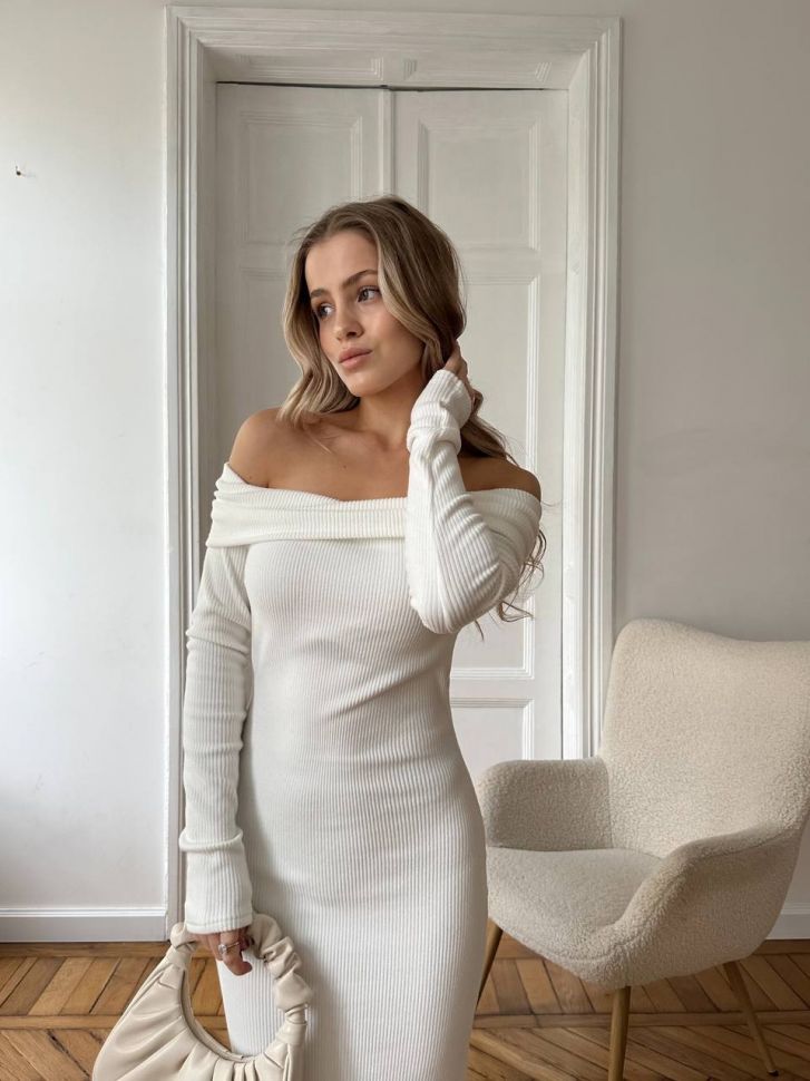 Сукня Розмір: 42-46, one size S3701