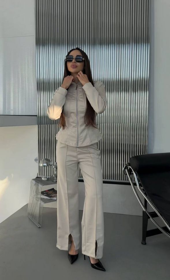 Костюм Розмір: 42-44,46-48 S5301