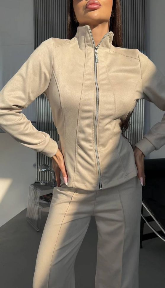 Костюм Розмір: 42-44,46-48 S5301