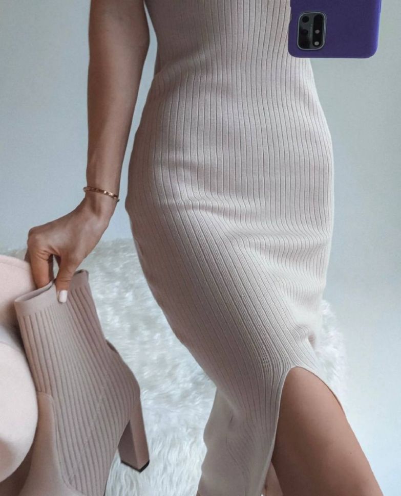 Сукня Розмір: 42-44, 44-46 S6901