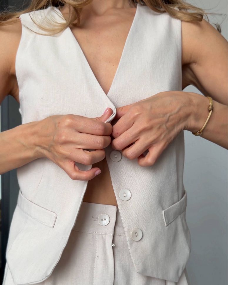 Костюм Розмір: 42-44, 46-48, 48-50 S7001