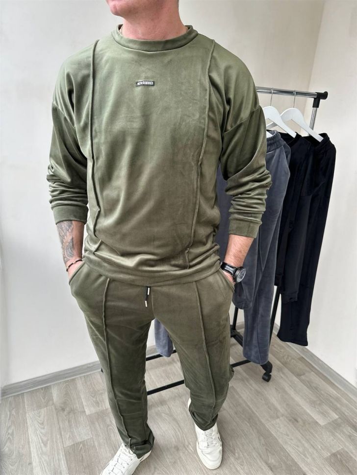 Костюм Розмір: 46-48, 50-52, 54-56 S7303