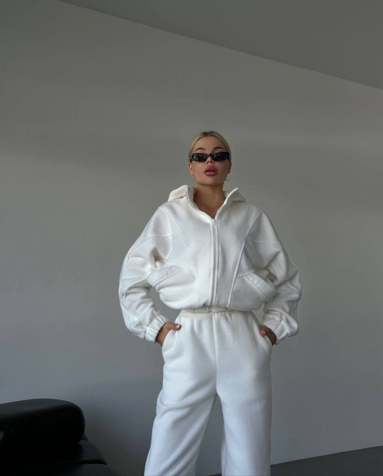 Костюм Розмір: 42-44, 46-48 S2405