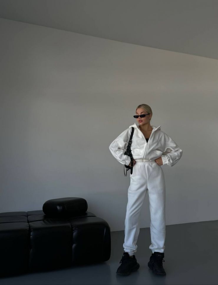 Костюм Розмір: 42-44, 46-48 S2405