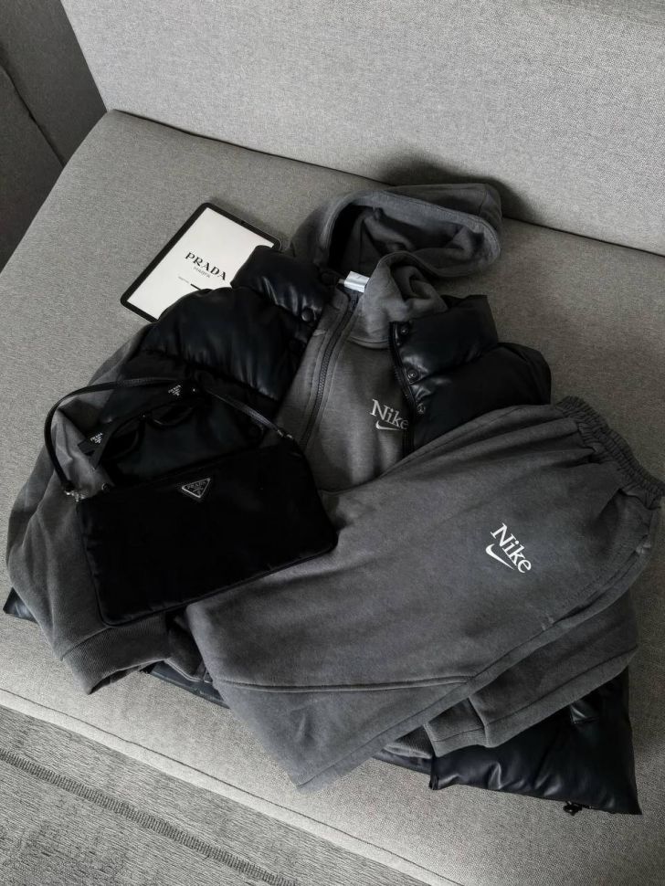 Костюм Розмір: S, M, L S3207