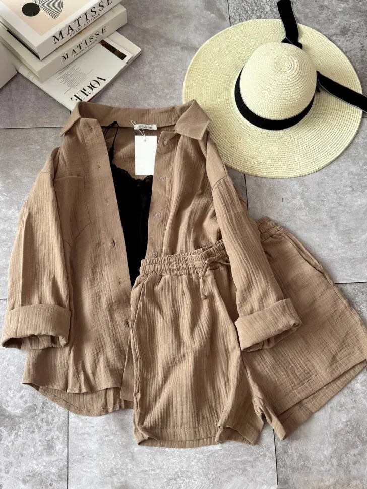 Костюм Розмір: 42-44, 46-48 S701