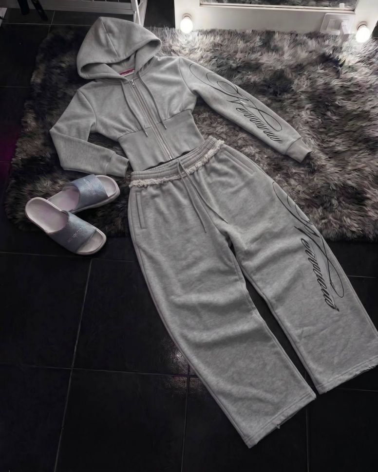 Костюм Розмір: 42-46 onesize S11507