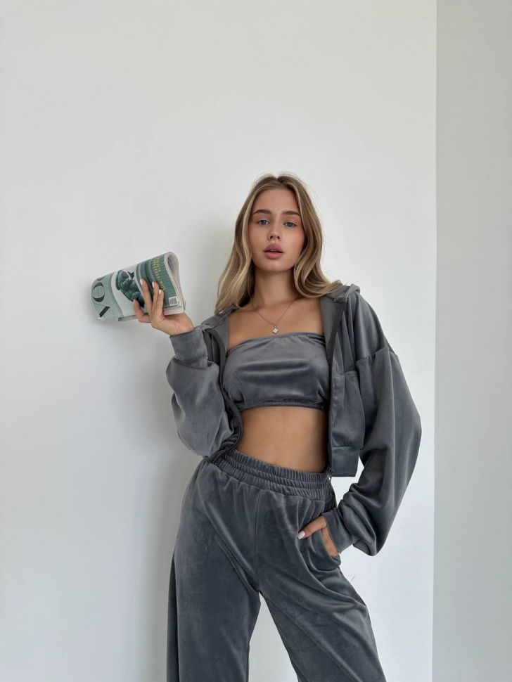 Костюм Розмір: 42-44, 46-48 S4406