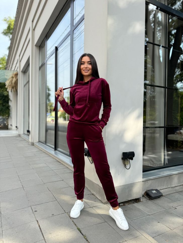 Костюм Розмір: 42-44, 46-48, 50-52 S7105