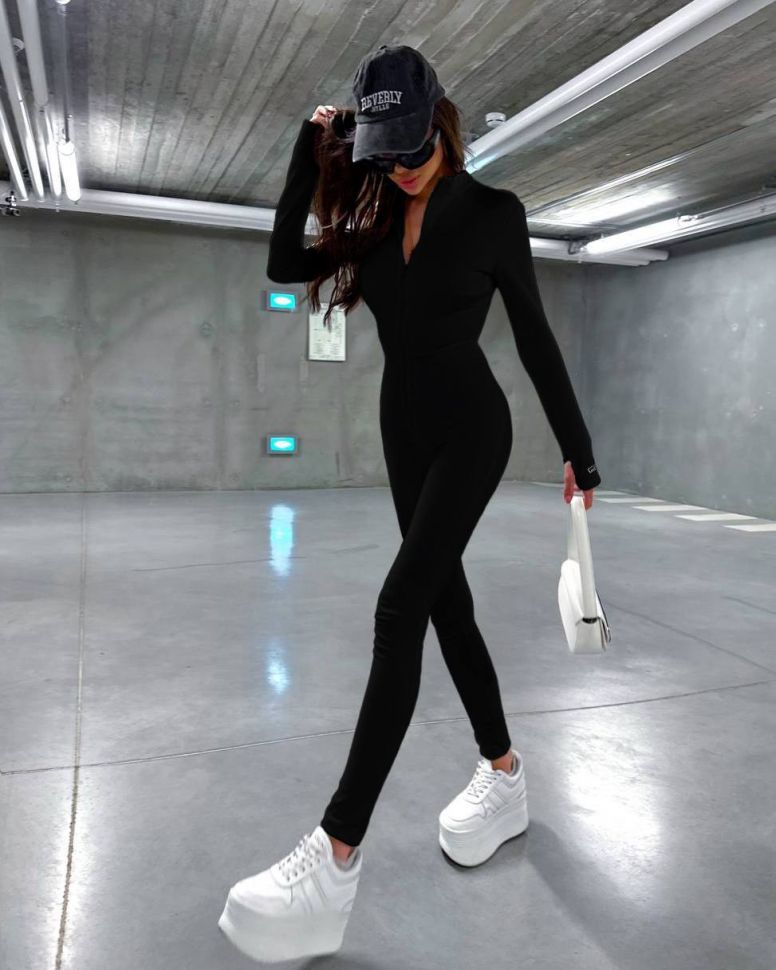 Комбінезон Розмір: 38-40 , 42-44 ,46-48 S3010