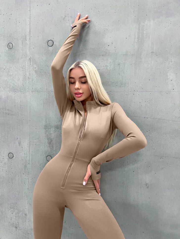 Комбінезон Розмір: 38-40 , 42-44 ,46-48 S3010