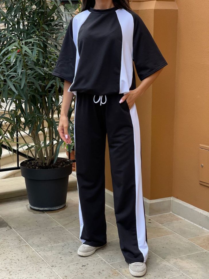 Костюм Розмір: 46-48 50-52 S1409