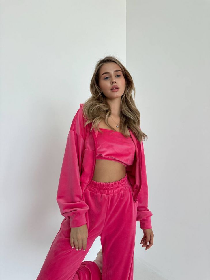 Костюм Розмір: 42-44, 46-48 S3011