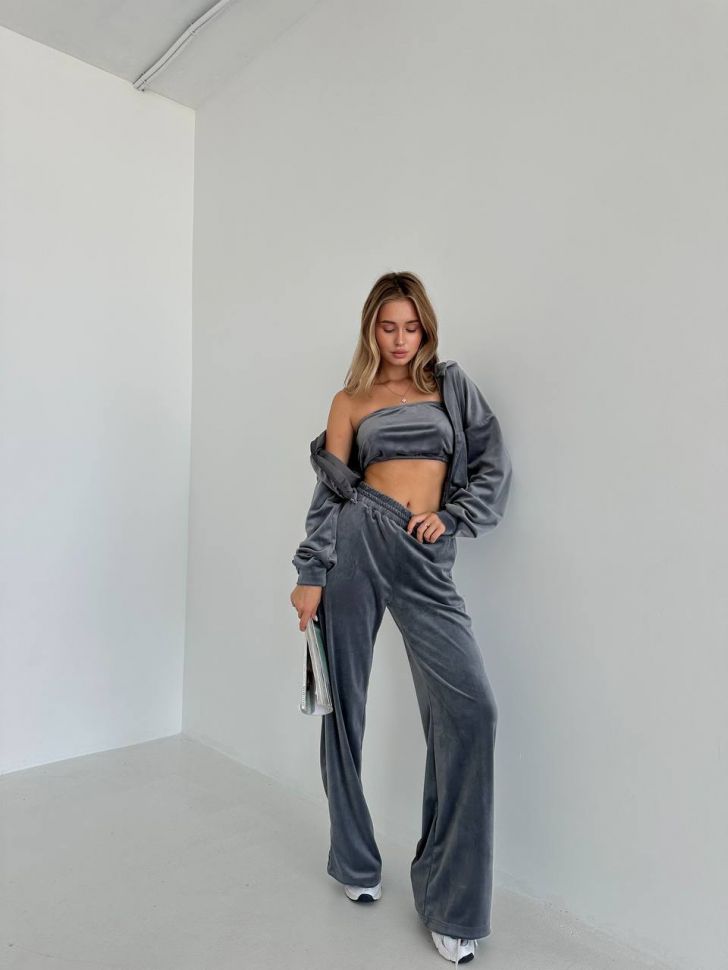 Костюм Розмір: 42-44, 46-48 S3011