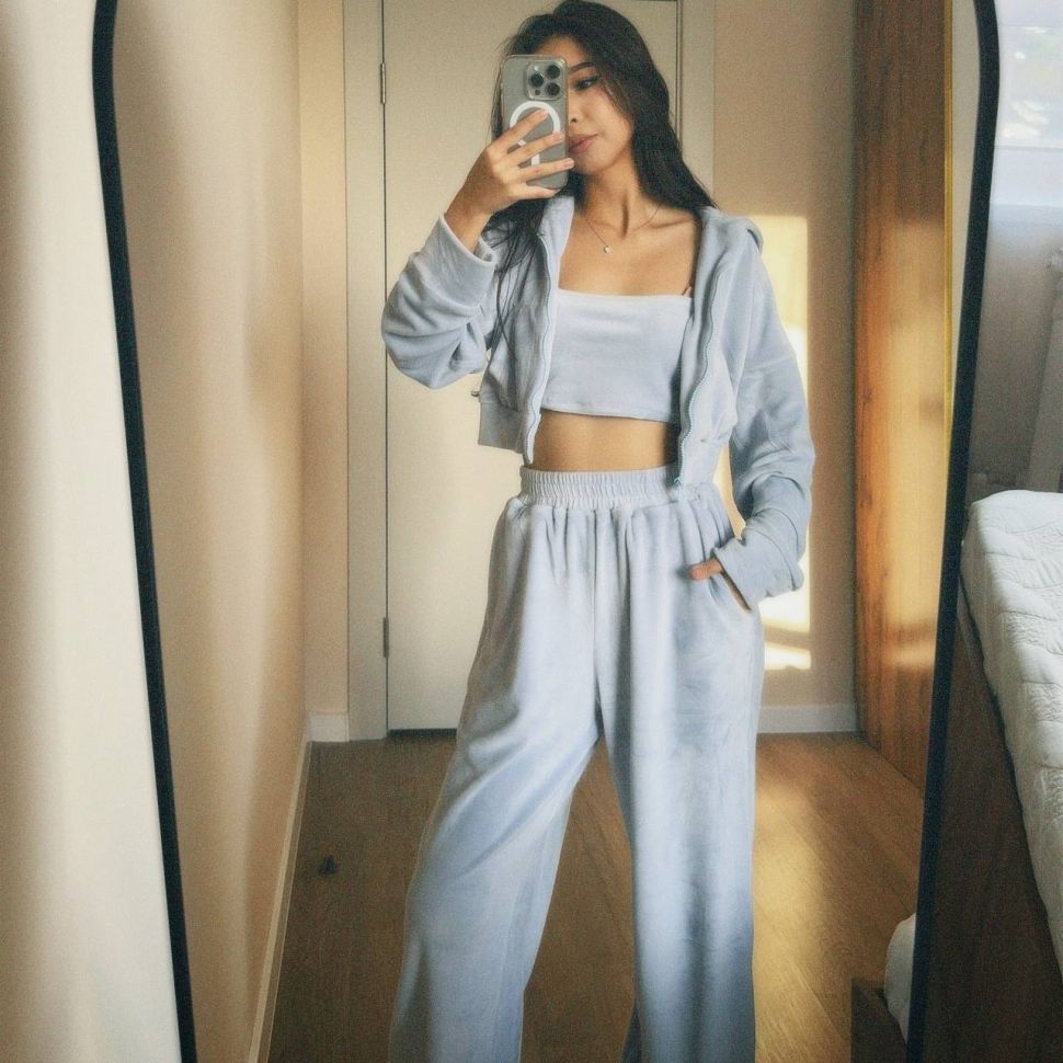 Костюм Розмір: 42-44, 46-48 S3011