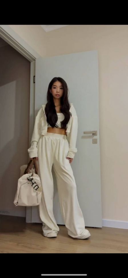 Костюм Розмір: 42-44, 46-48 S3011