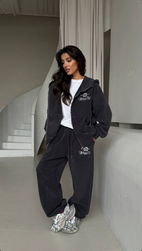 Костюм Розмір: 42-44, 46-48 S3709