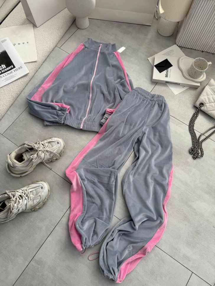 Костюм Розмір: 42-44, 44-46 S6407