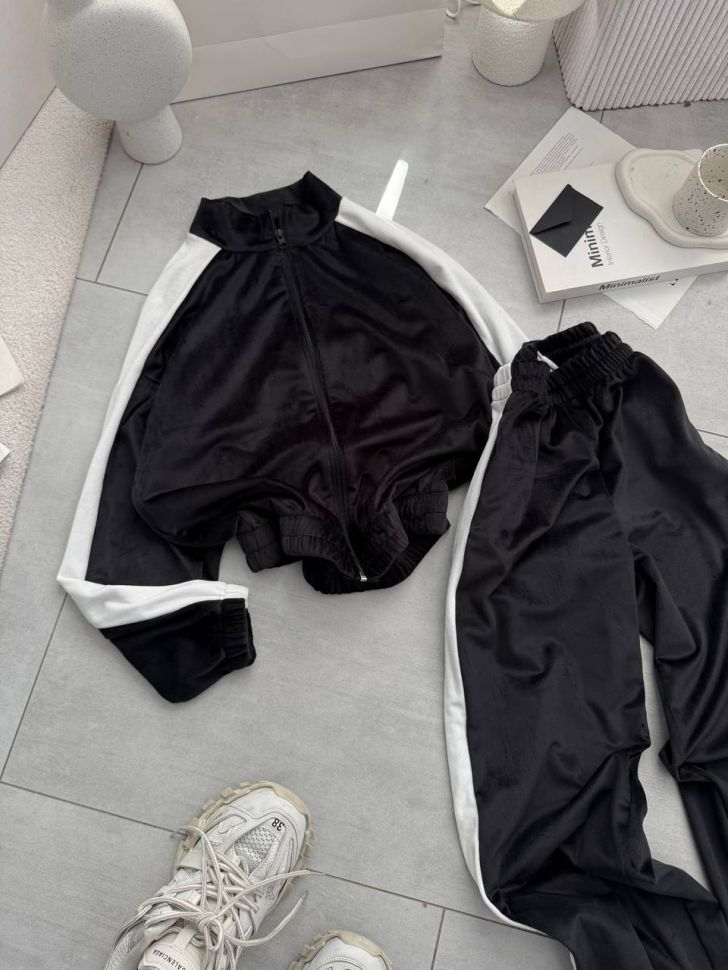 Костюм Розмір: 42-44, 44-46 S6407