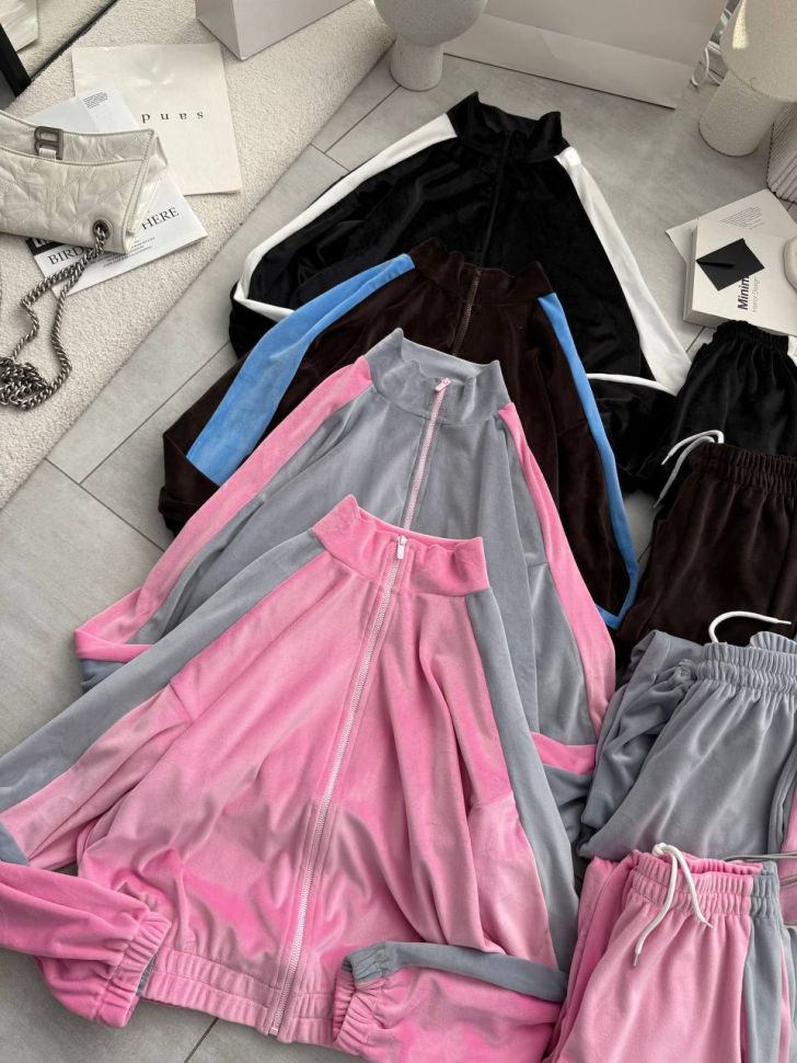 Костюм Розмір: 42-44, 44-46 S6407