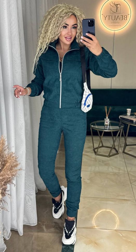 Костюм Розмір: 42-44, 46-48, 50-52 S7107