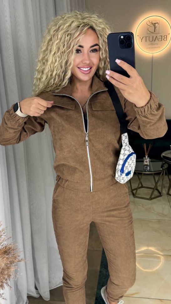 Костюм Розмір: 42-44, 46-48, 50-52 S7107