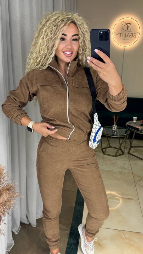 Костюм Розмір: 42-44, 46-48, 50-52 S7107