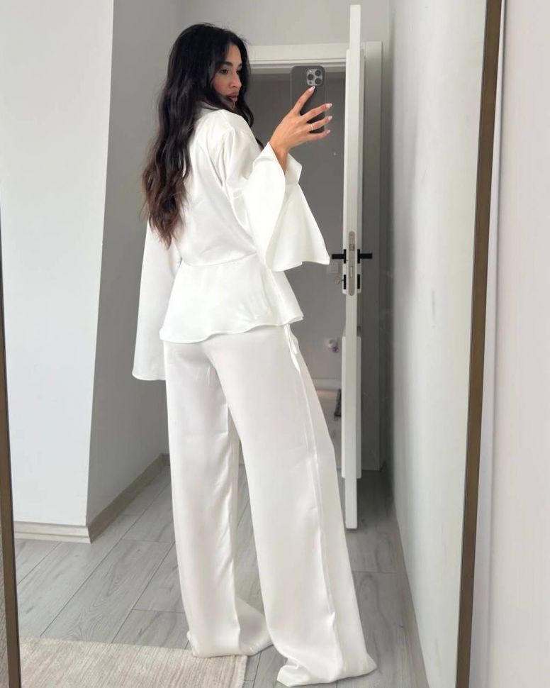 Костюм Розмір: 42-46 S7409