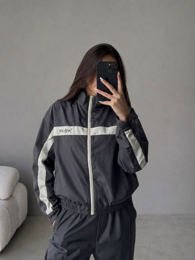 Вітрівка Розмір: 42-48 Oversize S12009
