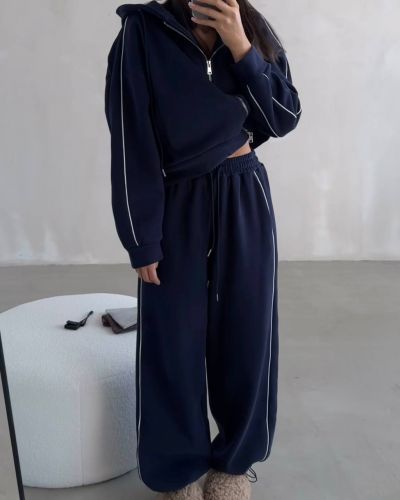 Костюм Розмір: 42-44, 46-48 S2211