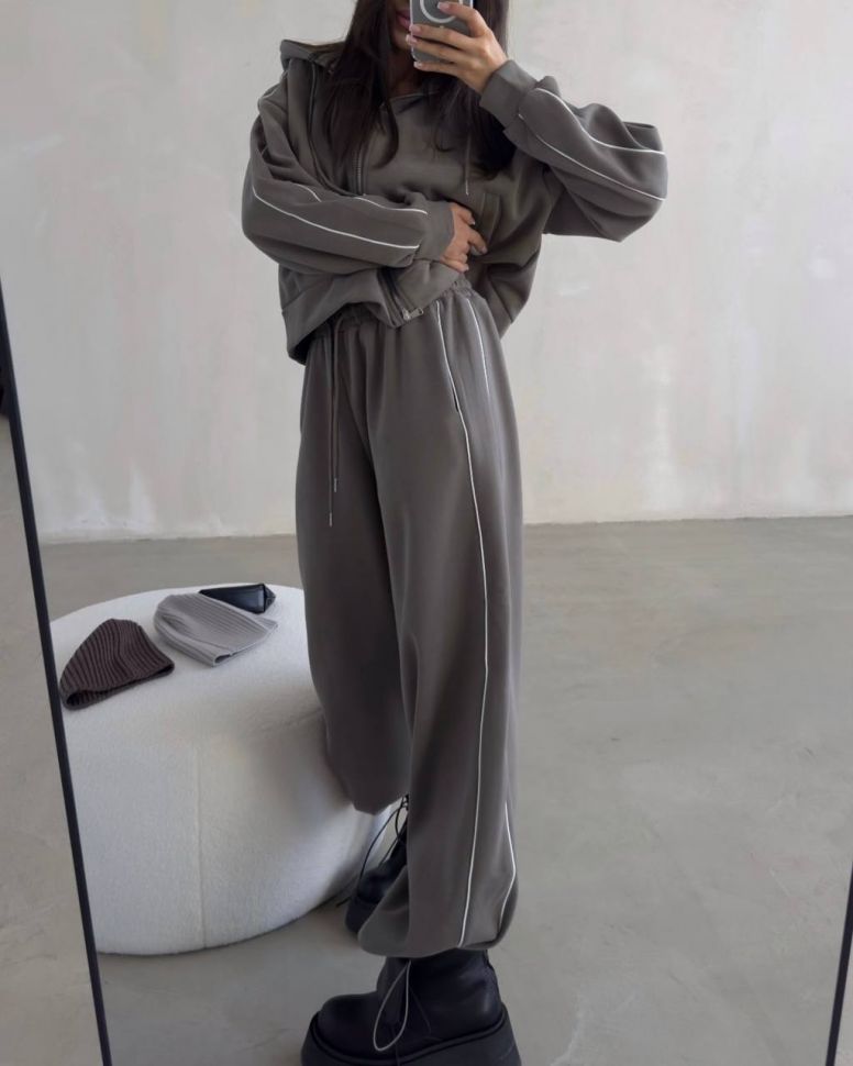 Костюм Розмір: 42-44, 46-48 S2211