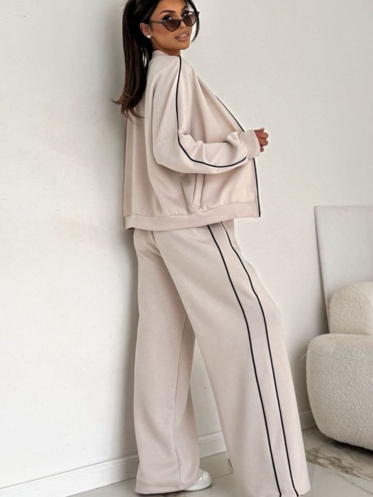 Костюм Розмір: 42-44, 46-48, 50-52 S6908