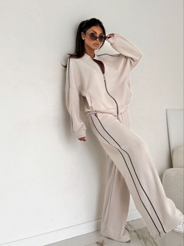 Костюм Розмір: 42-44, 46-48, 50-52 S6908