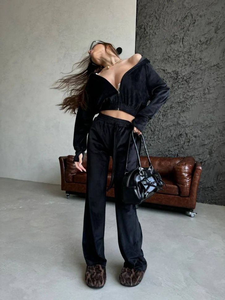 Костюм Розмір: 42-44,46-48 S1811