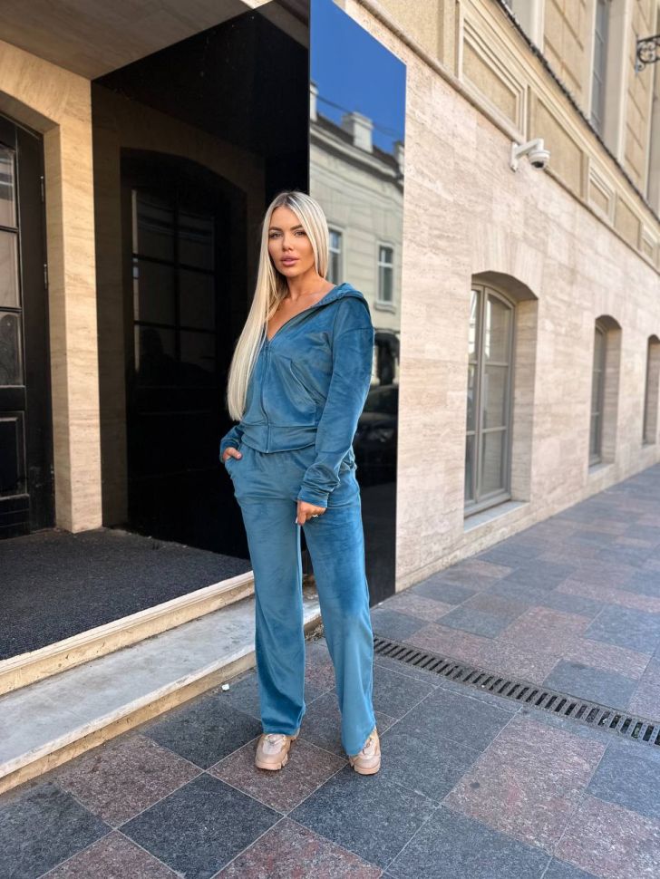 Костюм Розмір: 42-44, 46-48, 50-52 S4810