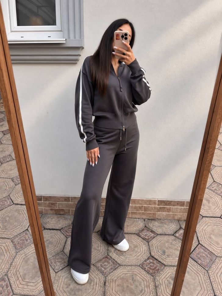 Костюм Розмір: oversize S15010