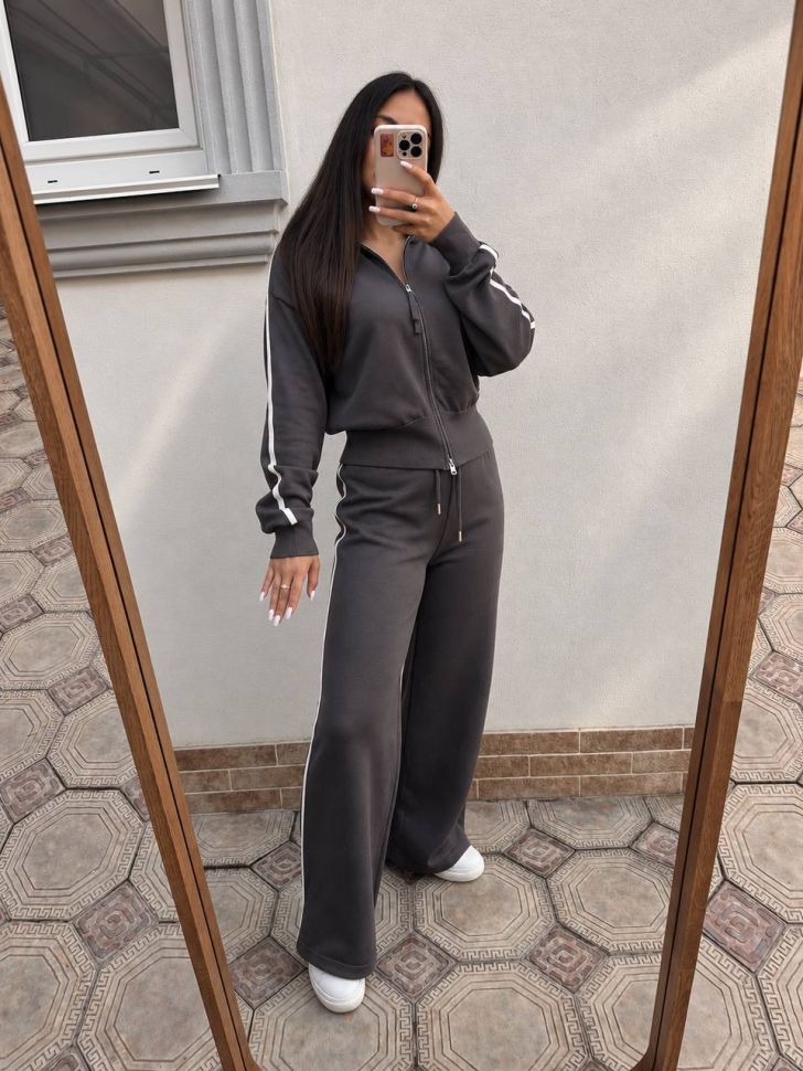Костюм Розмір: oversize S15010